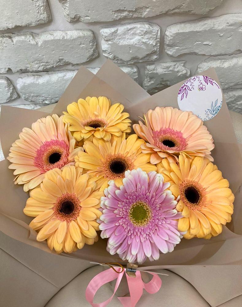 Букет цветов из: Герберы в Исаково