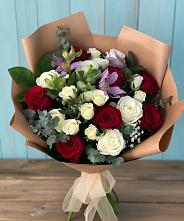Букет цветов из:  Розы и Альстромерии в Исаково