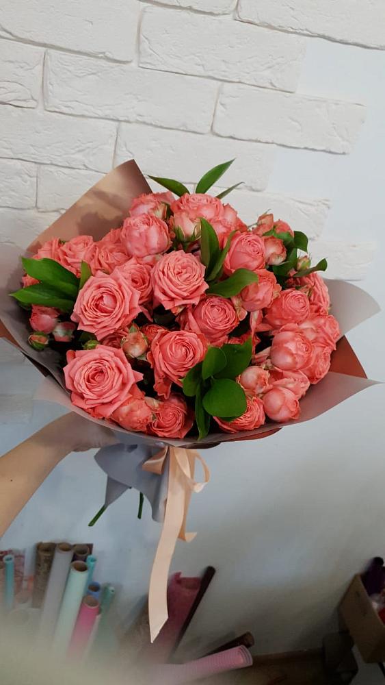 Букет цветов из: Розы в Исаково