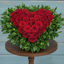 Цветочная композиция из Розы в виде сердца #REPLACE_PRED# Исаково