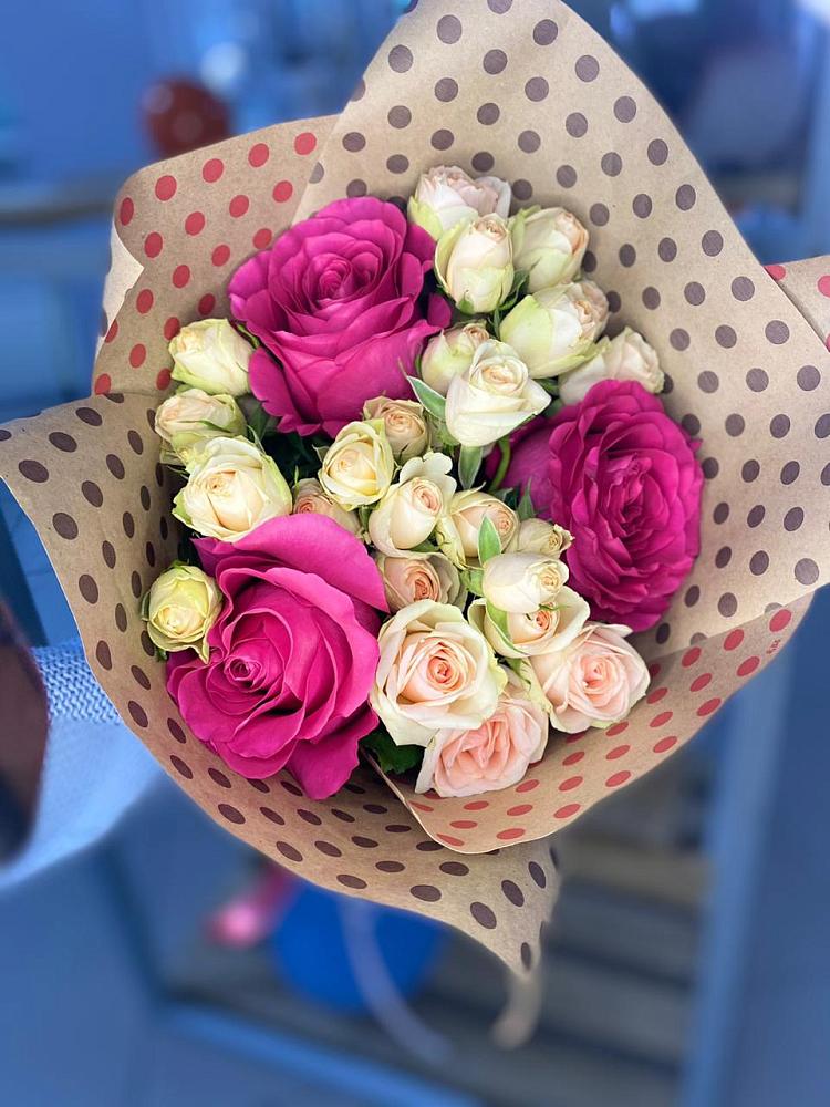 Букет цветов из: Розы в Исаково