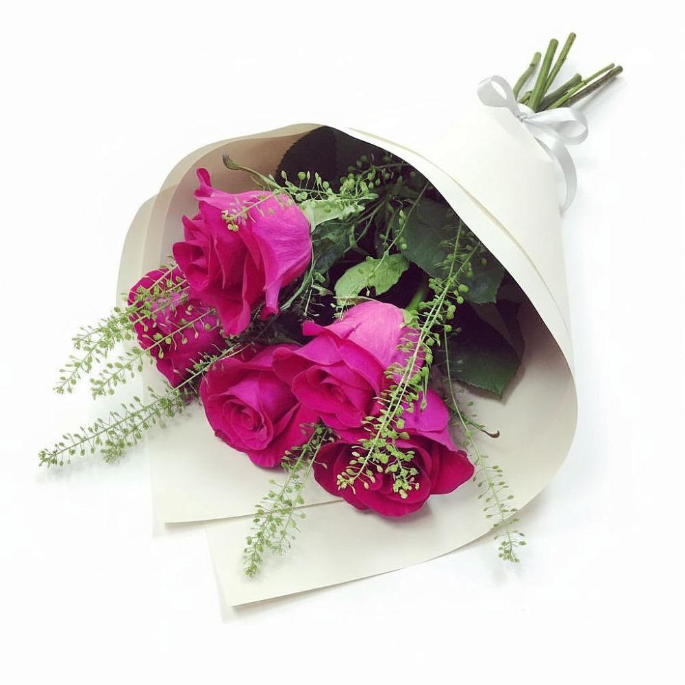 Букет цветов из: Розы в Исаково