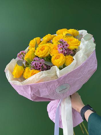 Букет Кустовые желтые розы в Исаково