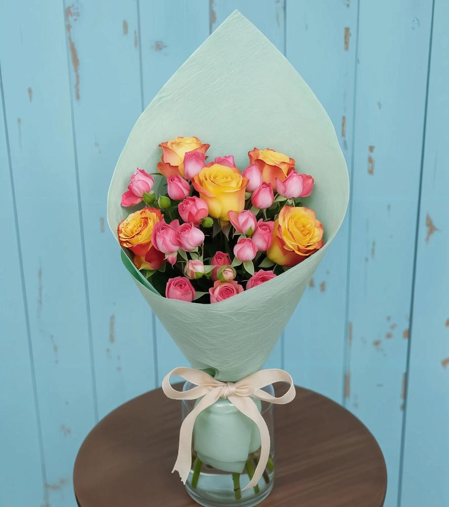 Букет цветов из: Розы в Исаково