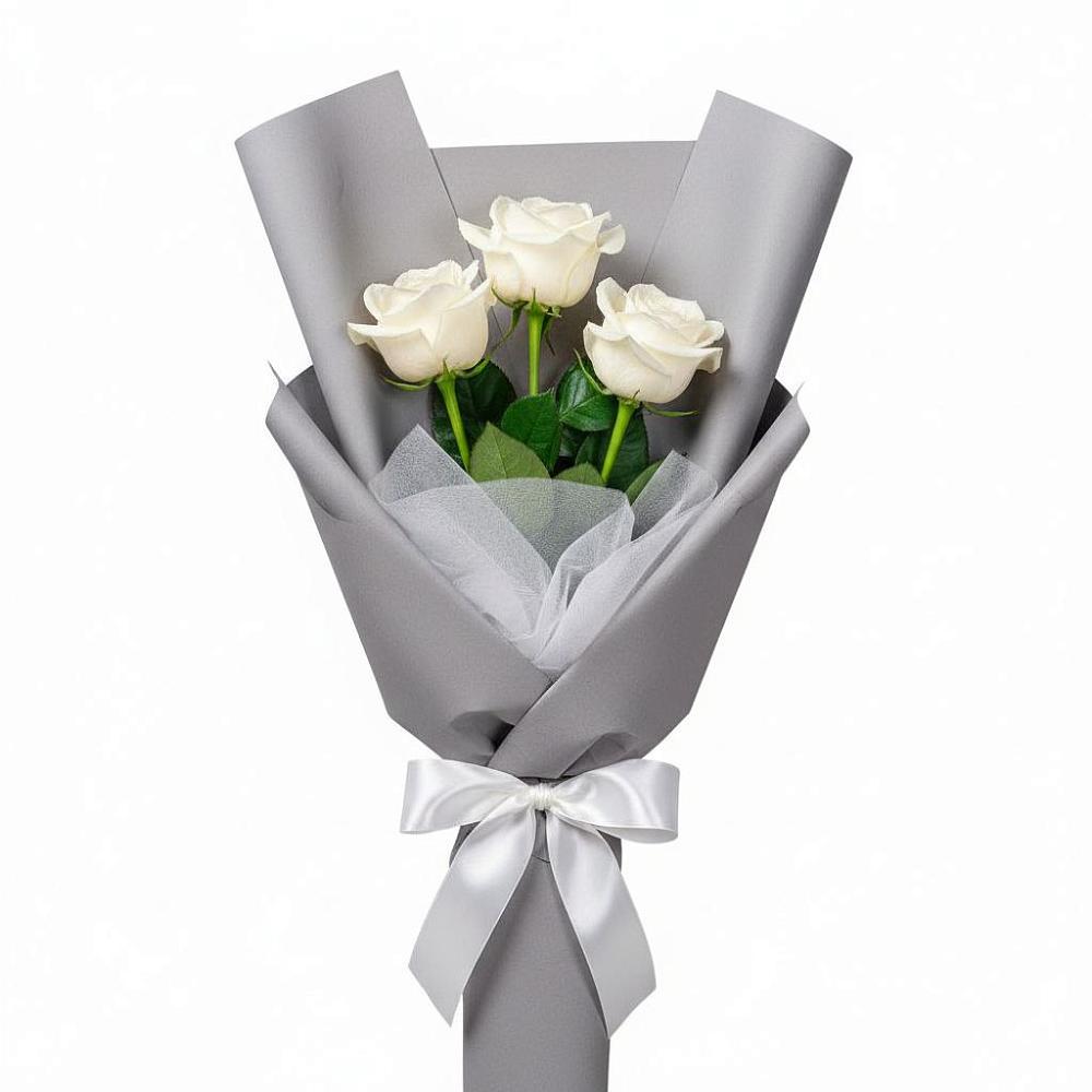 Букет 3 белые розы в Исаково