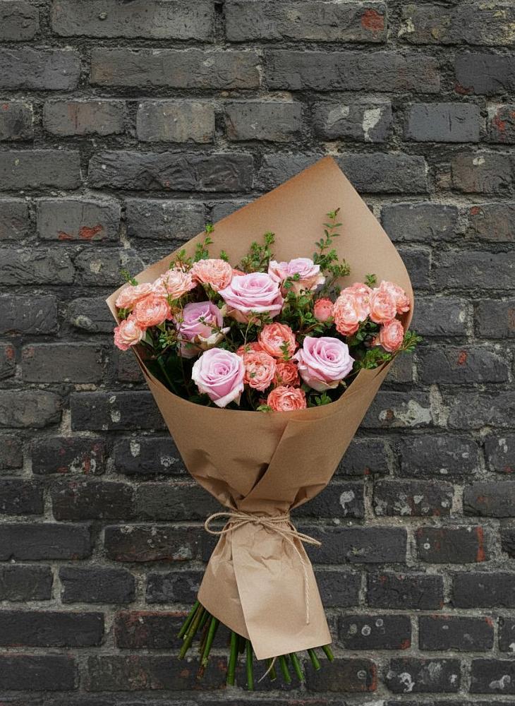 Букет цветов из: Розы в Исаково