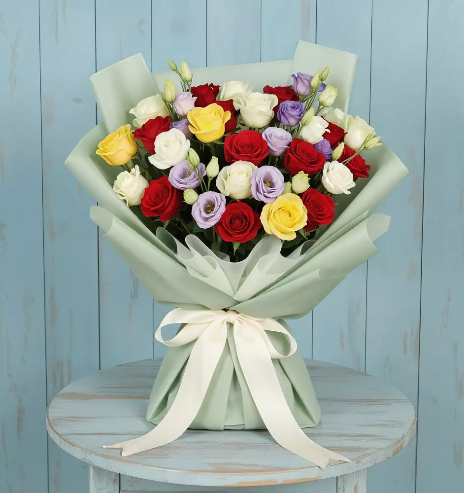 Букет цветов из: Розы в Исаково