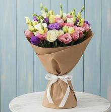 Букет цветов из:  Лизиантусы в Исаково